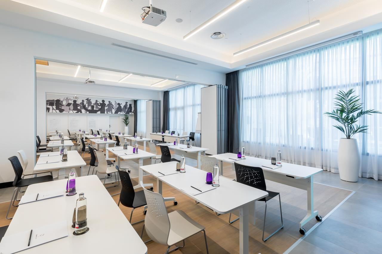 Barcelo Imagine Hotel Madrid Exterior photo Meeting room